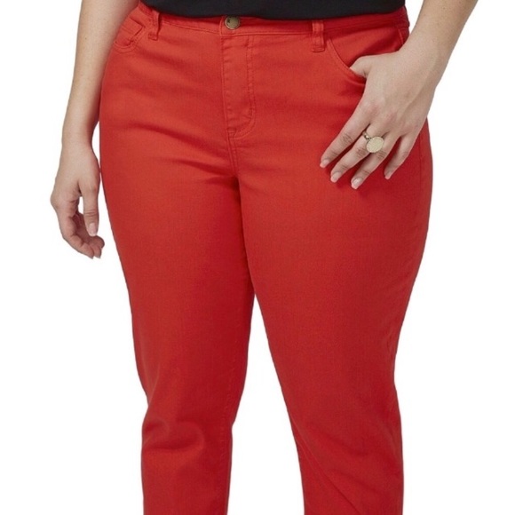 🔥 Lane Bryant 5 Pocket Cropped Jeans Vivid Red - Picture 3 of 4